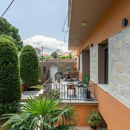 Casa Di Batsi * خانيا