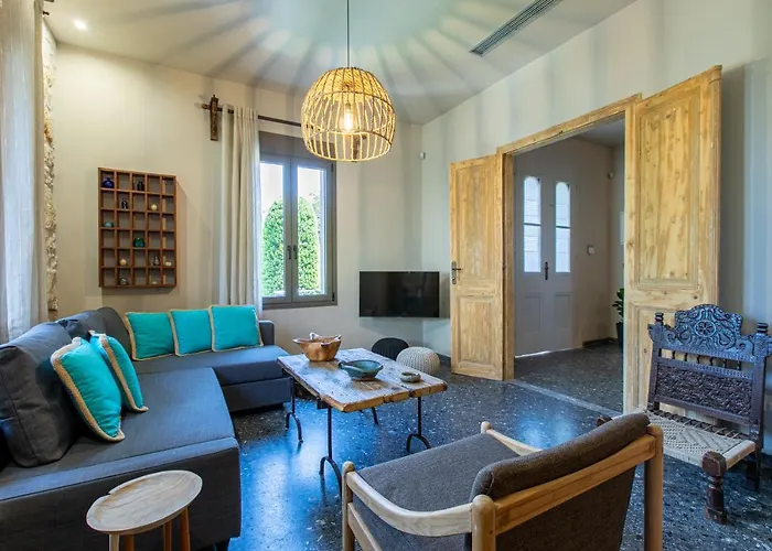 Casa Di Batsi アパート